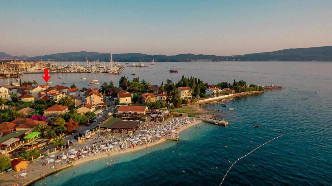 Rosic Apartments Tivat Exterior foto